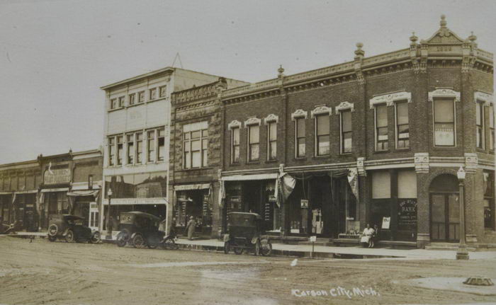 Carson City - OLD CARSON CITY MI POSTCARD